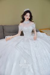 -艾朵婚纱