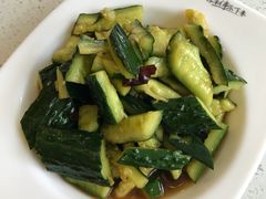 -张大师鸭爪爪特色干锅(南湖店)