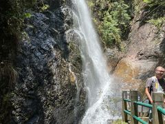 -南昆山川龙瀑布