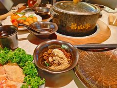 -芸山季·云南山珍菌火锅(人民广场来福士店)