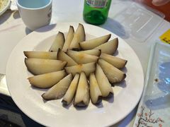 -雪乡人家东北菜·铁锅炖一切(高斯路店)