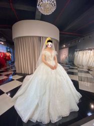 -珠海女王嫁衣馆(珠海左右创意园店)