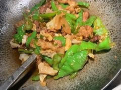 -费大厨辣椒炒肉(万家丽一店)