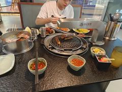 -海吃海喝海鲜烤肉炭火主题自助餐(朝阳店)