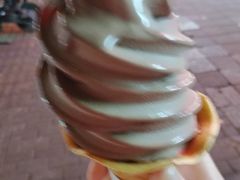 -全家便利店(长江南路站店)