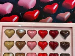 -Laderach 莱德拉(上海环贸iapm店)