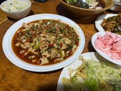 -茅屋大酒店