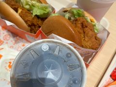-Popeyes炸鸡·汉堡·奶昔(五角场万达店)