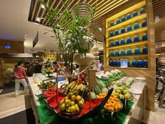-元素自助餐厅·生蚝·海鲜·刺身(萝岗汇华希尔顿逸林酒店)