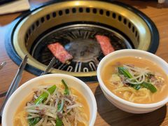 拉面-炼火烤肉店