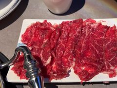 -伴山牛贵州黄牛肉火锅·苗疆非遗艺术餐厅(上海首店)