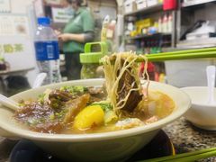 -万利洪记粉面美食