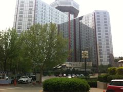 -亮马河饭店翠雅咖啡厅