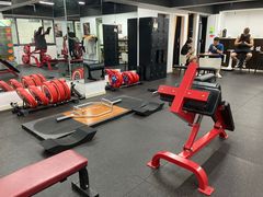 -坚果健身24小时工作室(定西路店)