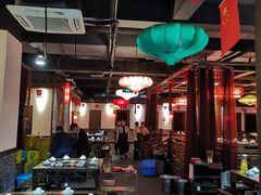 大堂-矮板凳老火锅(宽窄巷子店)