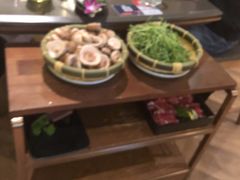 -捞王锅物料理(上海世茂广场店)