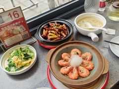 -吕氏焗小鲜•花园餐厅(八大关店)