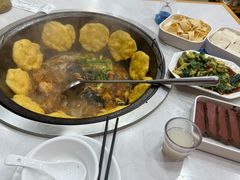 -鲁员外地锅鸡地锅鱼(古墩路店)
