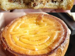 蛋烧五宝月饼-皇家美孚·蛋糕外送(东部佳世客店)