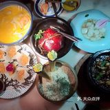 最爱吃的是豆油皮，蘸酱简直太好吃了