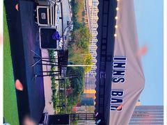 -INNS BAR 音乐酒吧餐厅