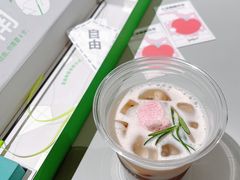 云朵桃桃冷翠-Seesaw Coffee(上生新所店)