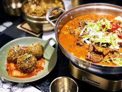 辛牛骨火锅-KCOOKING概念韩餐(世茂52+店)