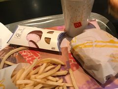 -麦当劳(番禺信联大厦店)