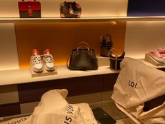 -LV路易威登(德基广场店)