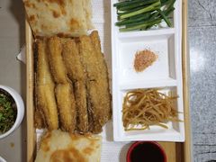 -闻道食府烙饼卷带鱼(原车耳营店原大觉寺店)