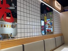 -樂麗餐室 · 本地茶餐廳(扬名广场店)