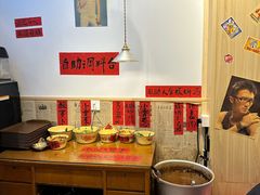 -柳州肥姨妈大骨螺蛳粉(老闵行店)