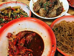 -老三样·美食研究中心(世贸路店)