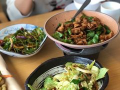 -关东小磨东北菜(上海长风大悦城店)