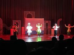 -猴有戏教育戏剧·音乐剧·主持口才·演讲朗诵辩论(环球港华师大校区)