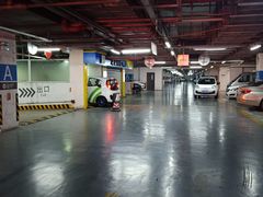 -龙阳广场-地下停车库