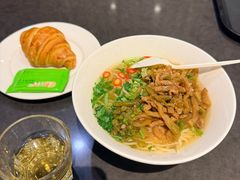 -白云机场易登机休息室