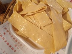 -山悦里 山野·鲜火锅(罗斯福广场店)