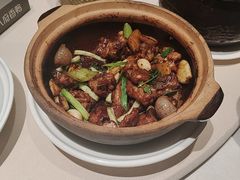 -八府香鸭·啫啫煲(华山路店)