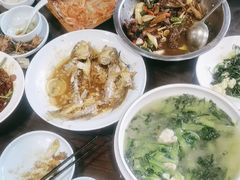 -洪沟崖张记炒鸡店(聚才路店)