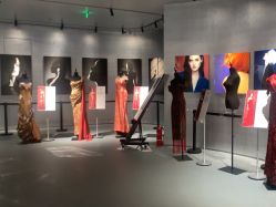 -鼎极摄影(世纪金源店)
