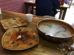 -燕兵眉州肥肠鱼饭店