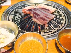 -老炉家木炭烤肉(长江国际店)