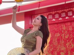 -万绿园