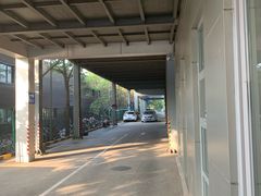 -北京运通博恩一汽大众4S店(亦庄店)