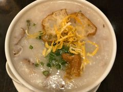 -华邑酒店·鲜艳全日自助餐厅