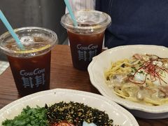 老广菠萝冰美式-CowCow其其·牛杂咖啡公司(六运店)