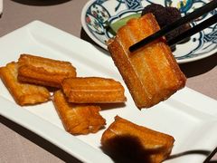 黄金脆带鱼-荣轩(新荣记环球金融中心店)