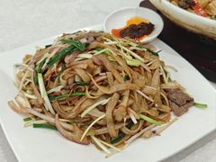 干炒牛河-大欢喜饭店(江怡路店)