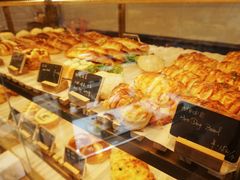 -BONBON BAKERY